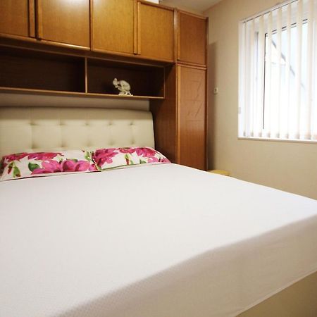 Apartman Gabriel Podgora Esterno foto